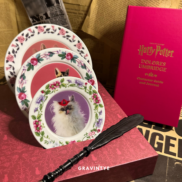COLLECTIBLE SET DOLORES UMBRIDGE