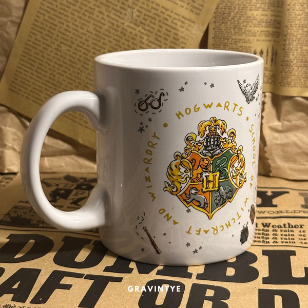 TAZA DE CERÁMICA DEL MUNDO MÁGICO 20 OZ