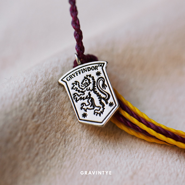 ORIGINAL GRYFFINDOR CHARMS BRACELET