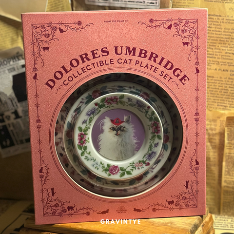 COLLECTIBLE SET DOLORES UMBRIDGE