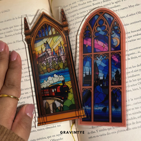 MARCADOR DE LIBROS EN ACRÍLICO BACK TO HOGWARTS